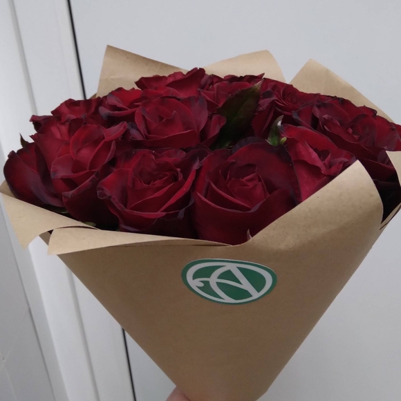Букет из 15 красных роз 50 см (РФ)
