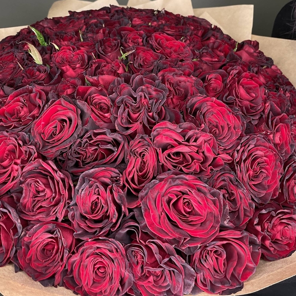 Букет из 101 красной розы 50 см (РФ)