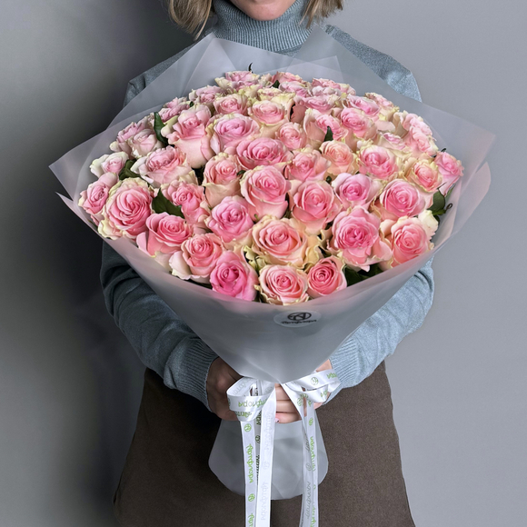 Букет из 35 роз Кения "Топ Гир" (50 см) в матовой упаковке