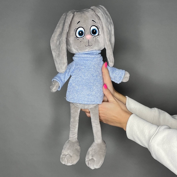  Мягка игрушка "Зайчик Эклер в свитере" 25 см