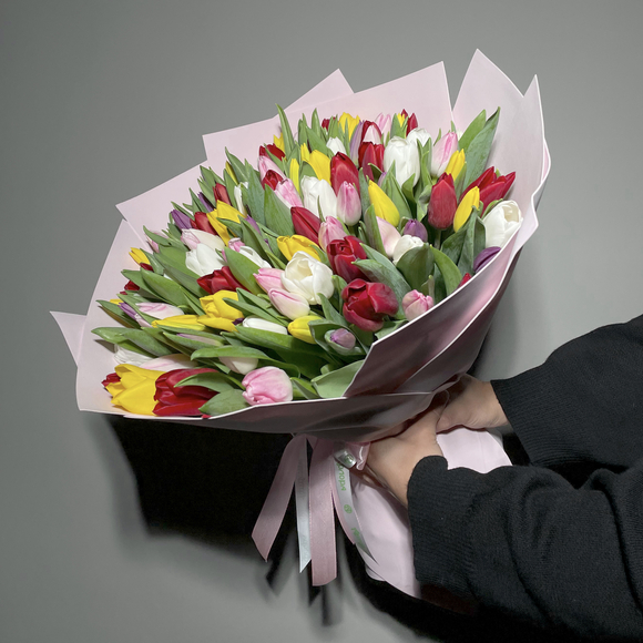 Букет из 101 тюльпана супер-микс в фоамиране