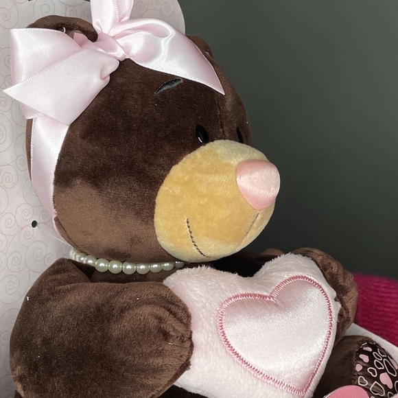 Мишка Milk с сердцем (25 см)