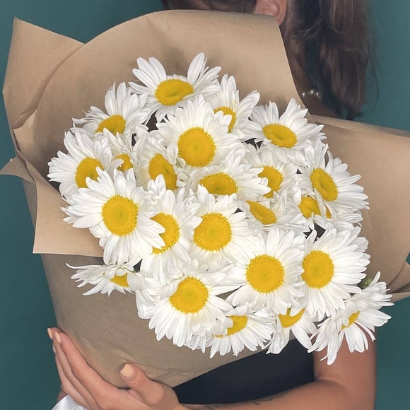 Букет из 25 ромашек