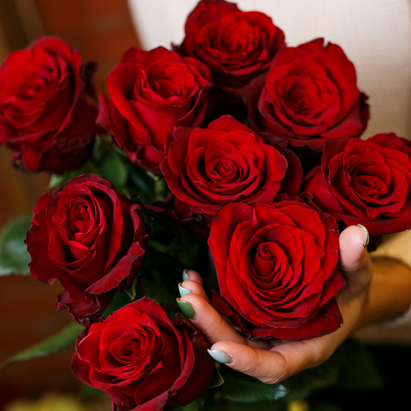 Букет из 9 красных роз 50 см (Эквадор)