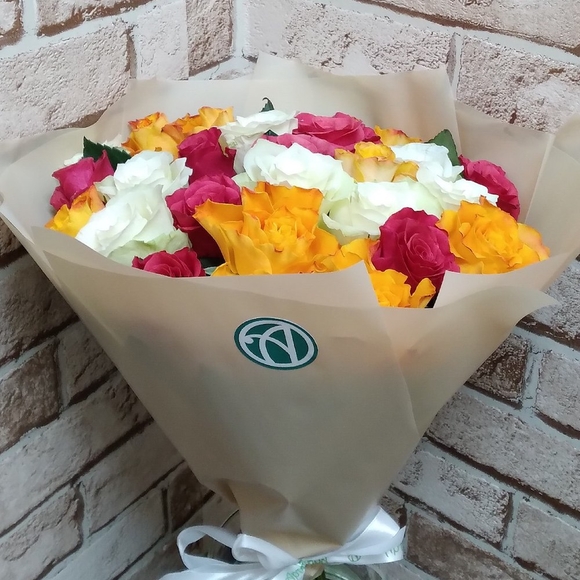 Букет из 25 роз микс 50 см (Кения)