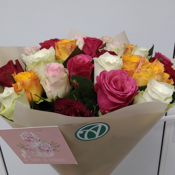 Букет из 25 роз микс 50 см (Кения)