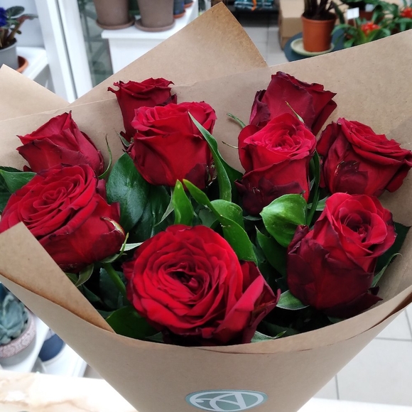 Алый букет-комплимент