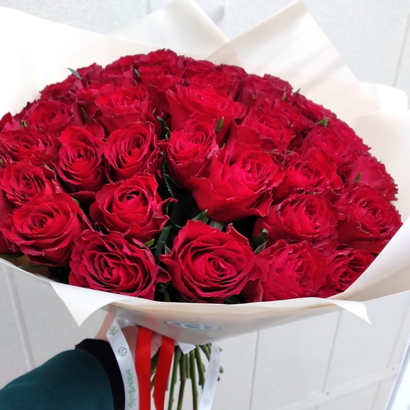 Букет из 51 красной розы 35 см (Кения)