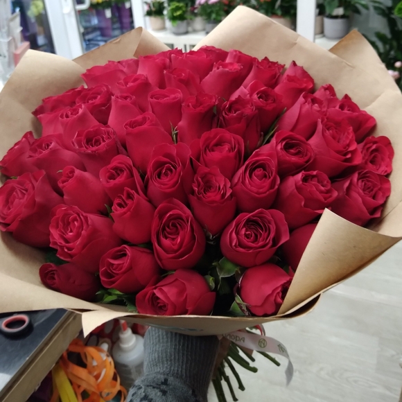 Букет из 51 красной розы 35 см (Кения)