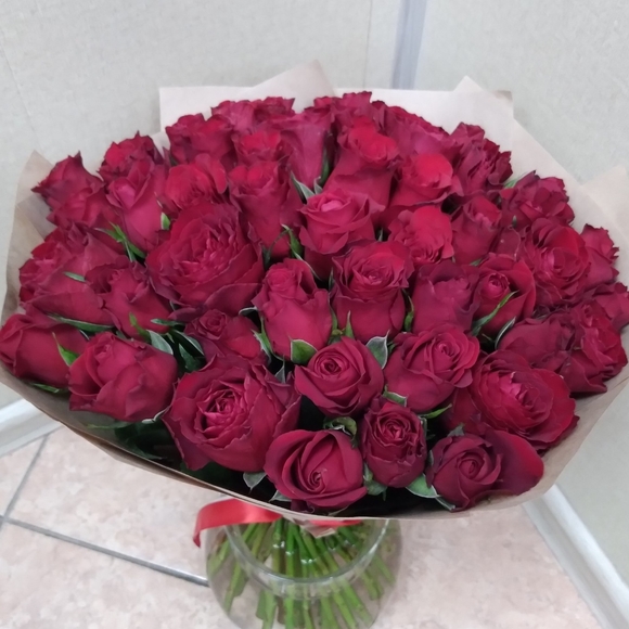 Букет из 51 красной розы 35 см (Кения)