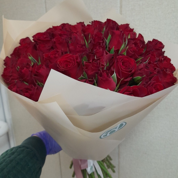Букет из 51 красной розы 35 см (Кения)
