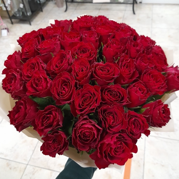 Букет из 51 красной розы 35 см (Кения)