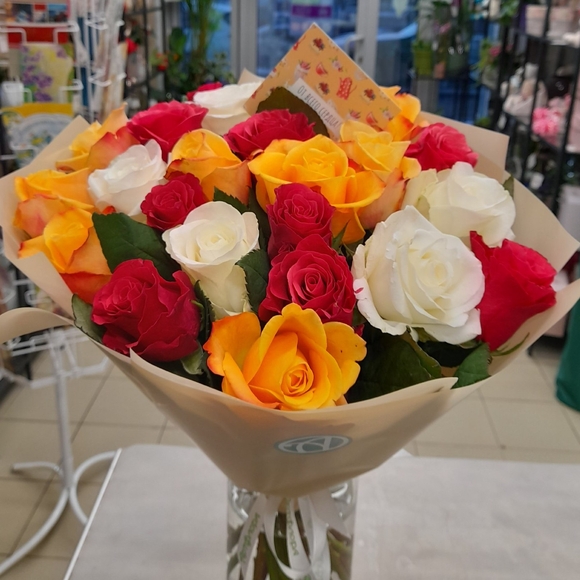 Букет из 25 роз микс 50 см (Кения)