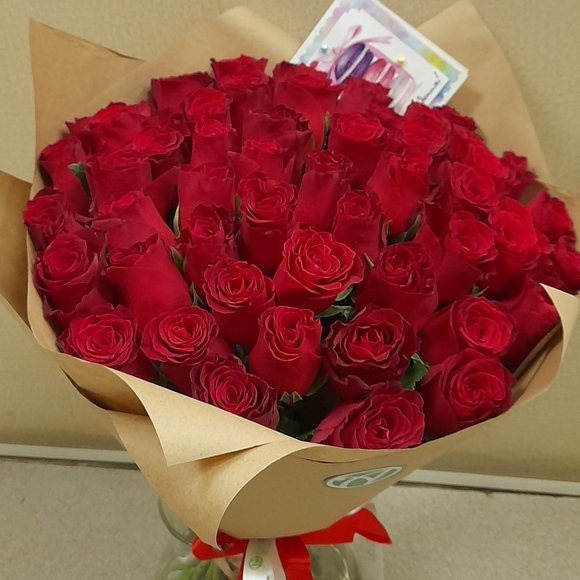 Букет из 51 красной розы 35 см (Кения)