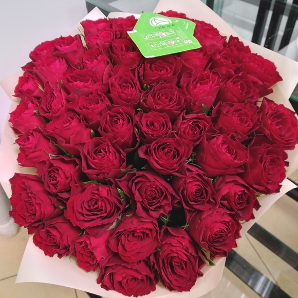 Букет из 51 красной розы 35 см (Кения)