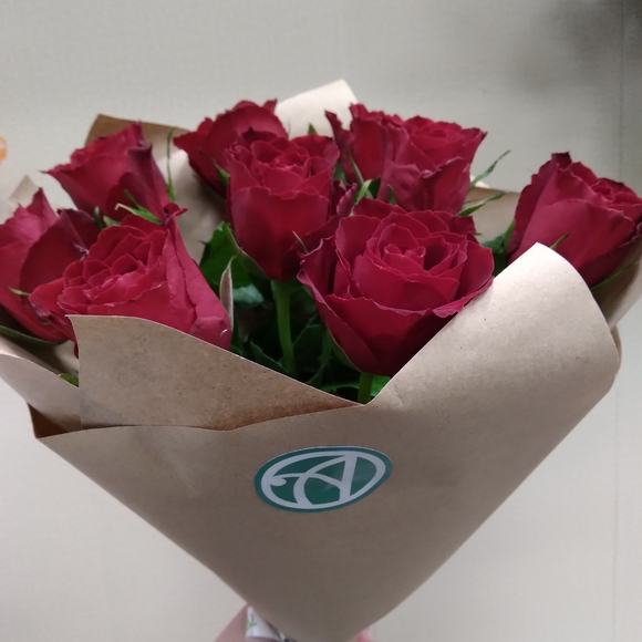 Алый букет-комплимент