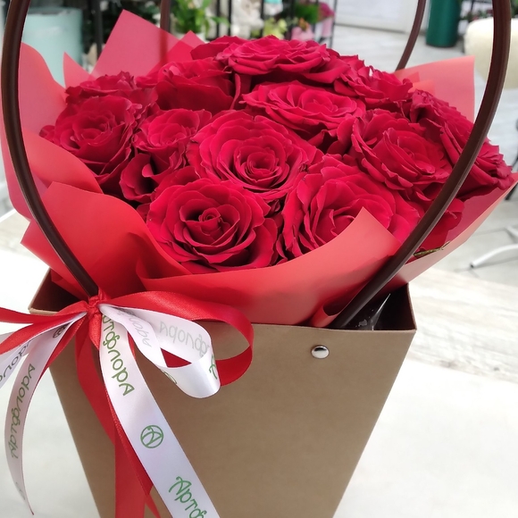 Цветочная сумочка с красными розами - S