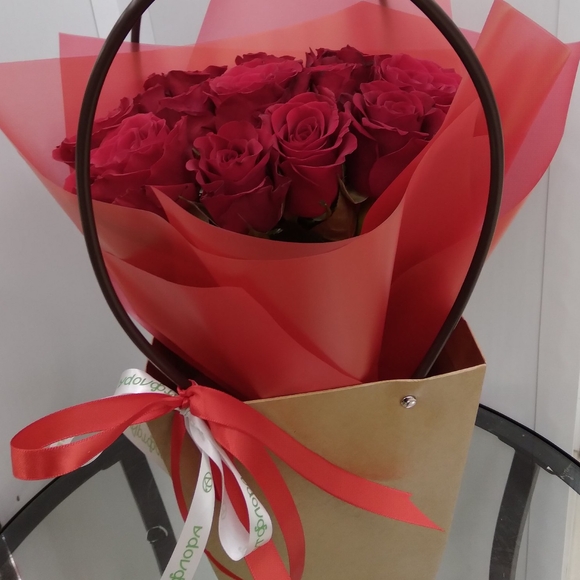 Цветочная сумочка с красными розами - S