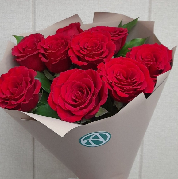 Алый букет-комплимент