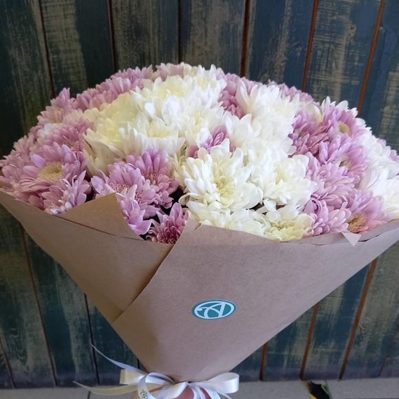 Букет из 15 кустовых хризантем микс