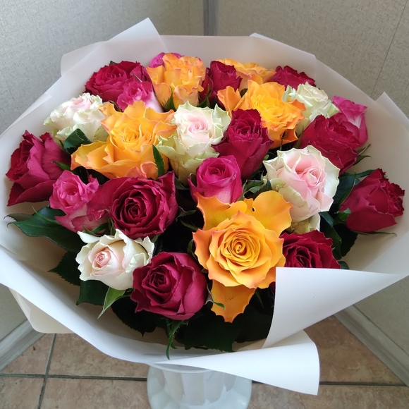 Букет из 25 роз микс 50 см (Кения)