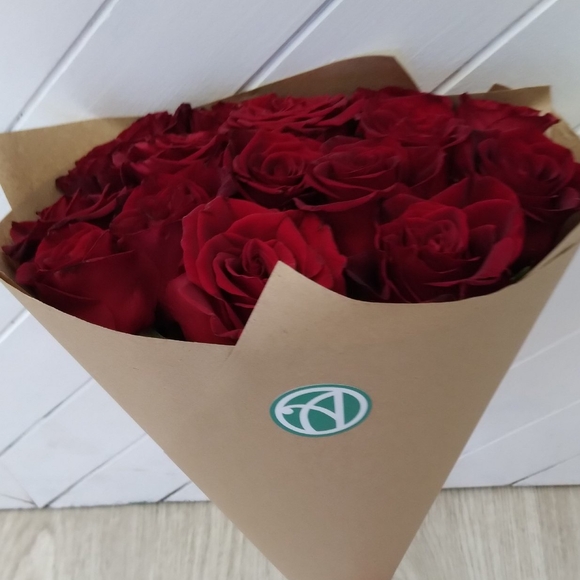 Букет из 15 красных роз 50 см (РФ)