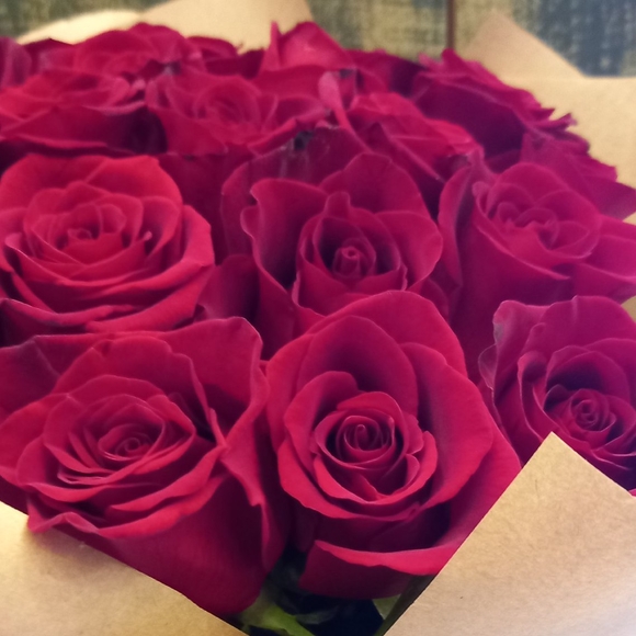 Букет из 15 красных роз 50 см (РФ)