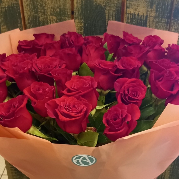 Букет из 35 красных роз 70 см (РФ)