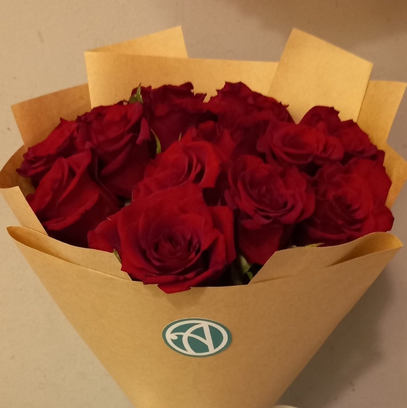 Букет из 15 красных роз 50 см (РФ)