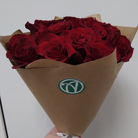 Букет из 15 красных роз 50 см (РФ)