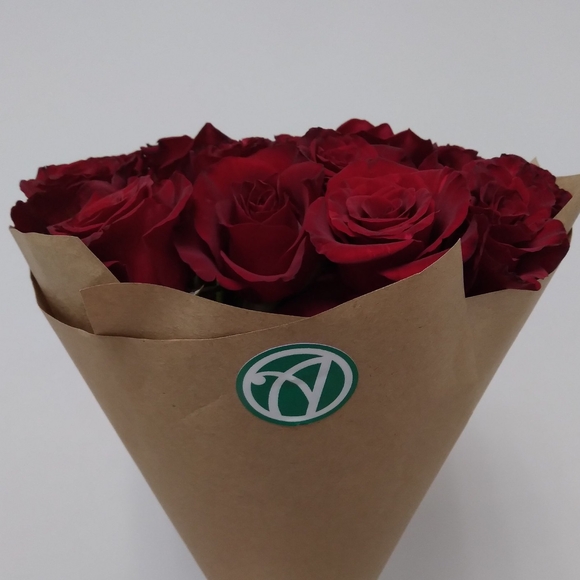 Букет из 15 красных роз 50 см (РФ)