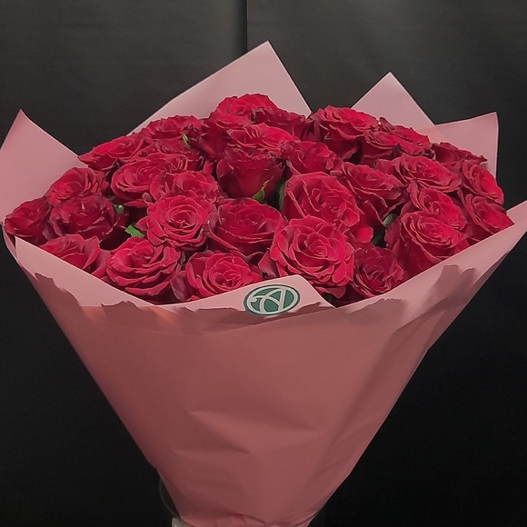 Букет из 35 красных роз 70 см (РФ)
