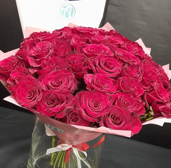 Букет из 51 красной розы 40 см (РФ)