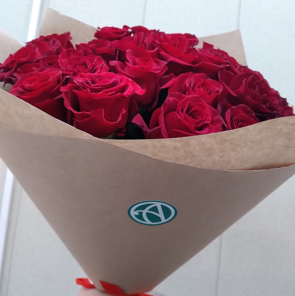 Букет из 15 красных роз 50 см (РФ)
