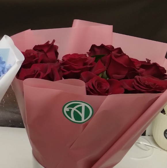 Букет из 15 красных роз 50 см (РФ)