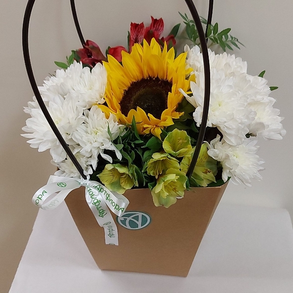 Цветочная сумочка с подсолнухом