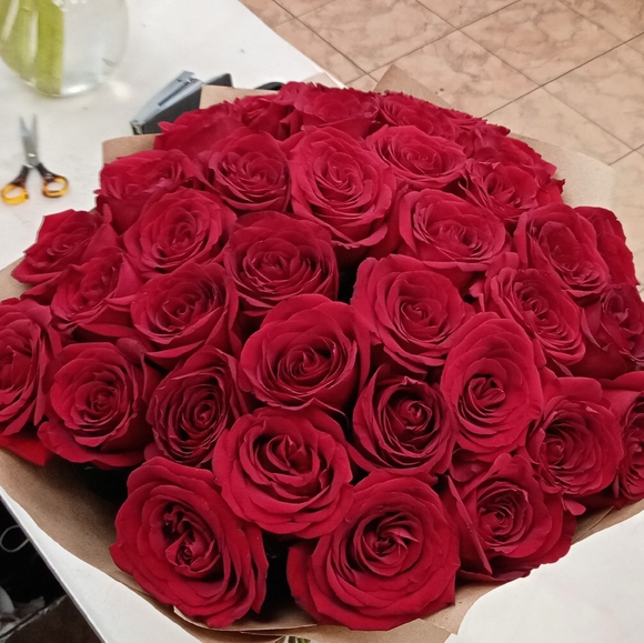 Букет из 35 красных розы 40 см (РФ)