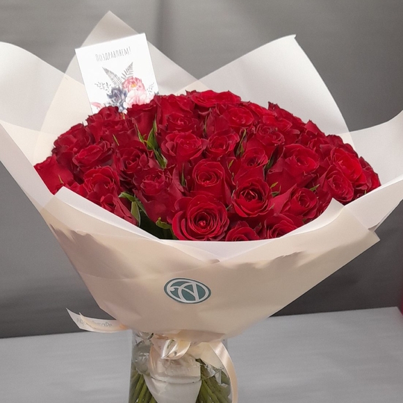 Букет из 51 красной розы 35 см (Кения)