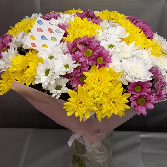 Букет из 15 кустовых хризантем микс
