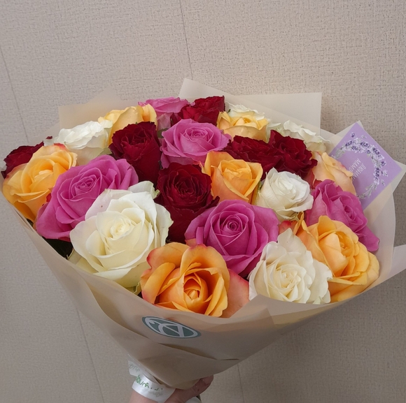 Букет из 25 роз микс 50 см (Кения)