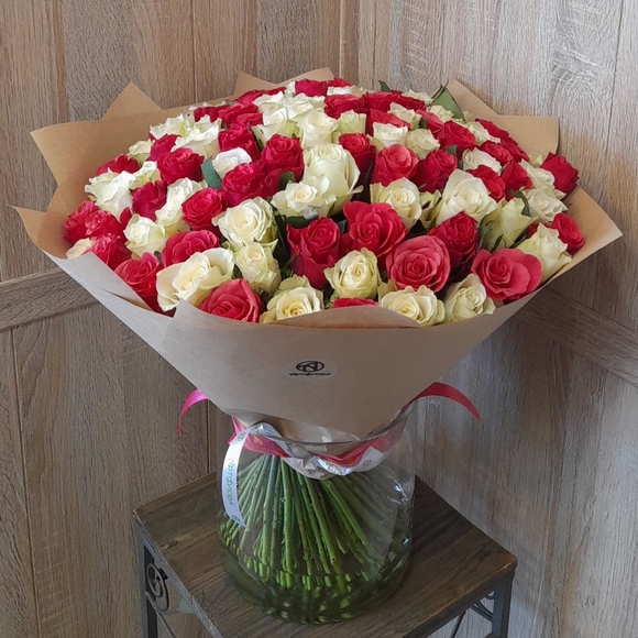 Букет из 101 розы розовый микс 50 см (Кения)