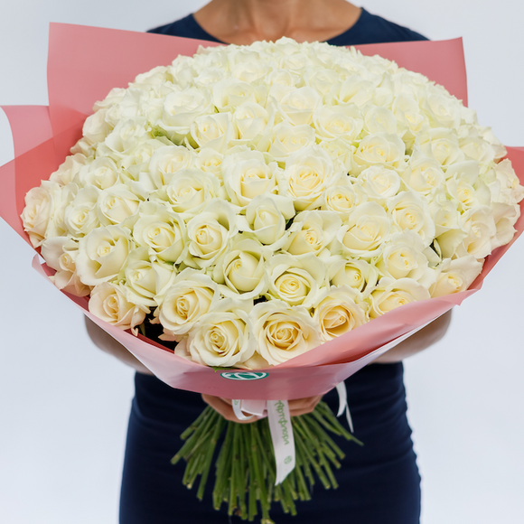 Букет из 101 белой розы 50 см (Россия)