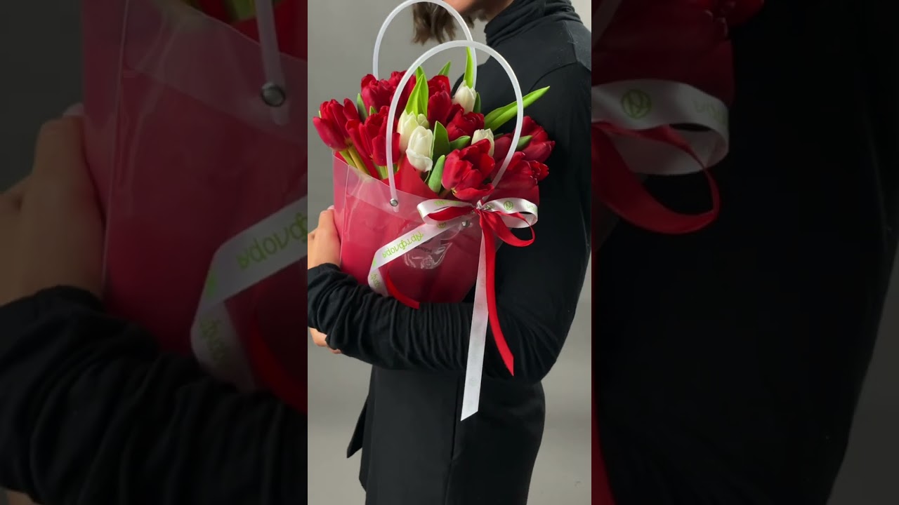 Embedded thumbnail for Сумочка с красными и белыми тюльпанами